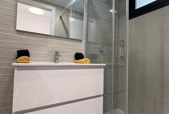 Reventa - Apartamento / piso - Orihuela Costa