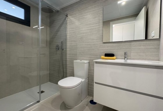 Reventa - Apartamento / piso - Orihuela Costa