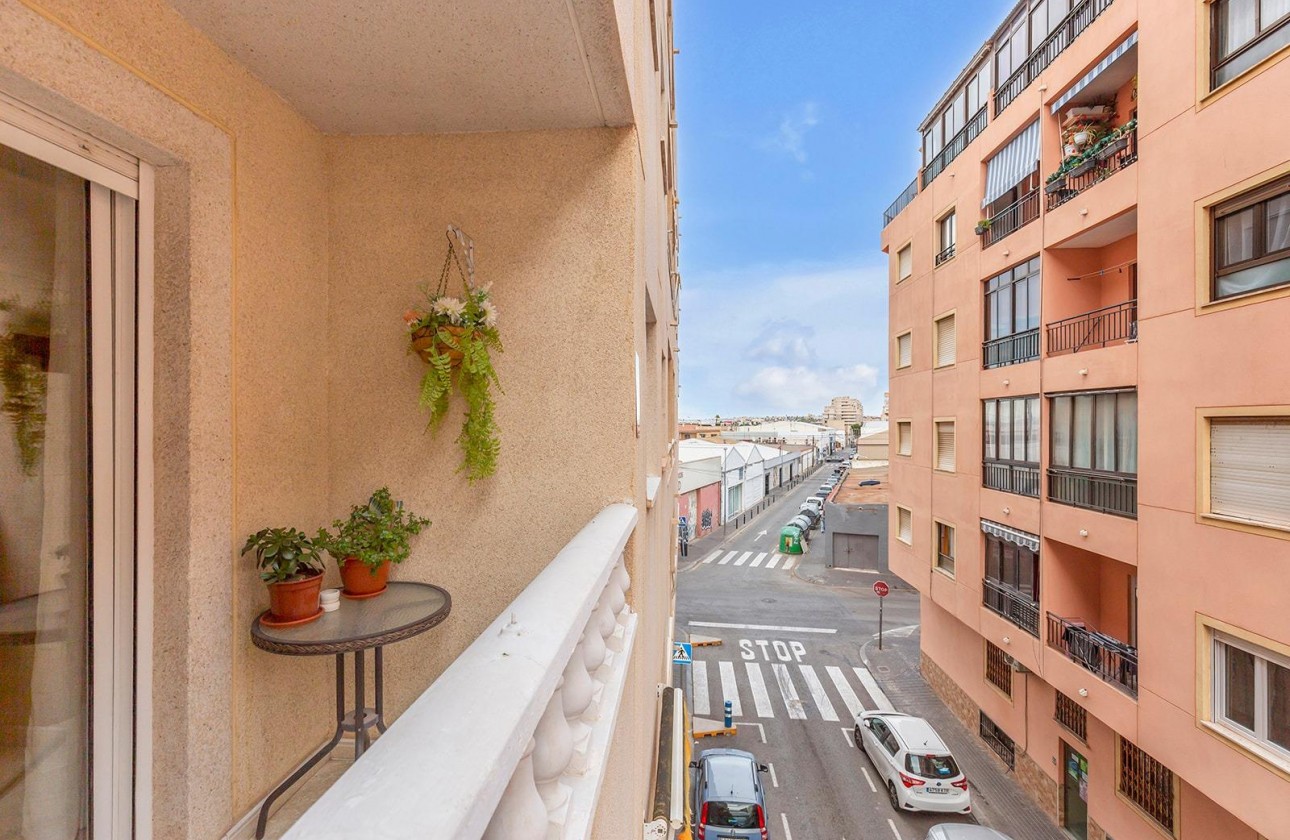 Revente - Appartement - Torrevieja - Centro