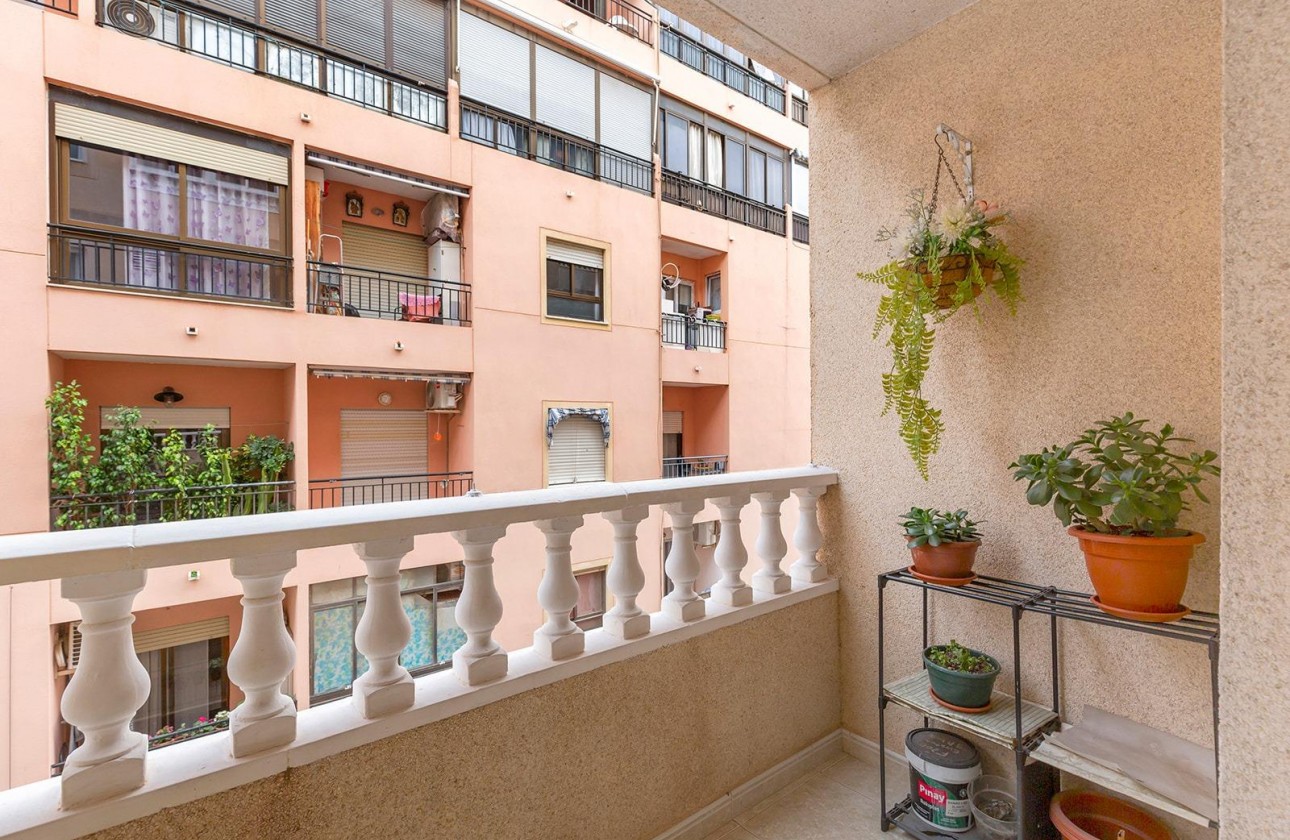 Revente - Appartement - Torrevieja - Centro