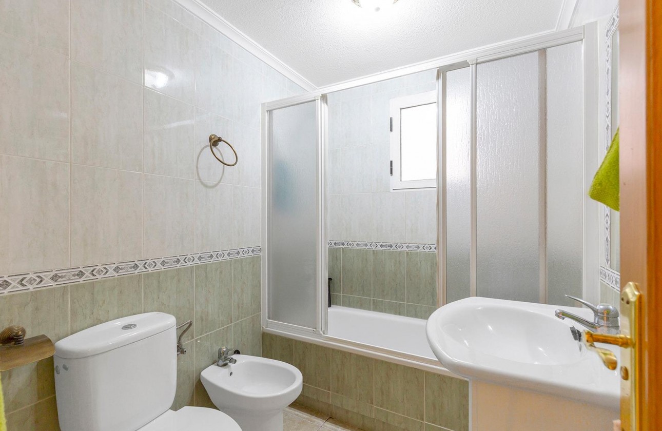 Revente - Appartement - Torrevieja - Centro