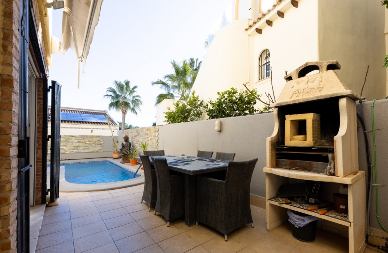 Resale - Villa - Las Ramblas