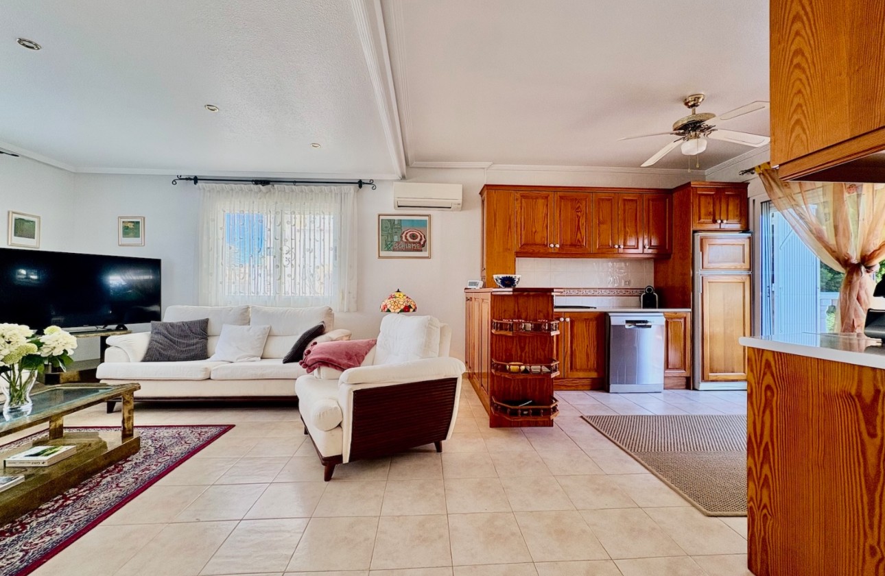 Revente - Single Family Home - Orihuela Costa - Las Filipinas