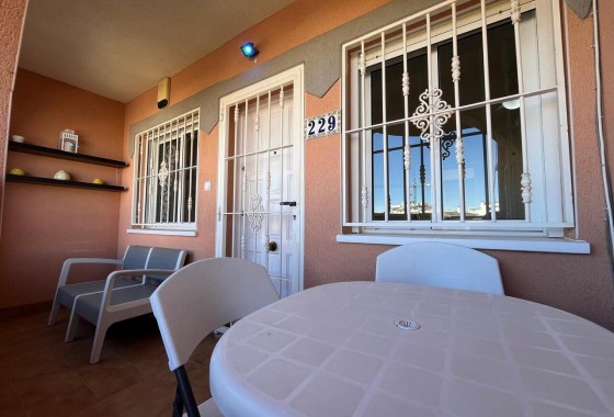Resale - Apartment / flat - Villamartin