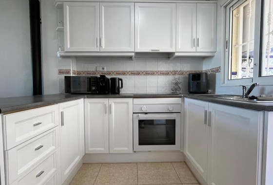 Resale - Apartment / flat - Villamartin