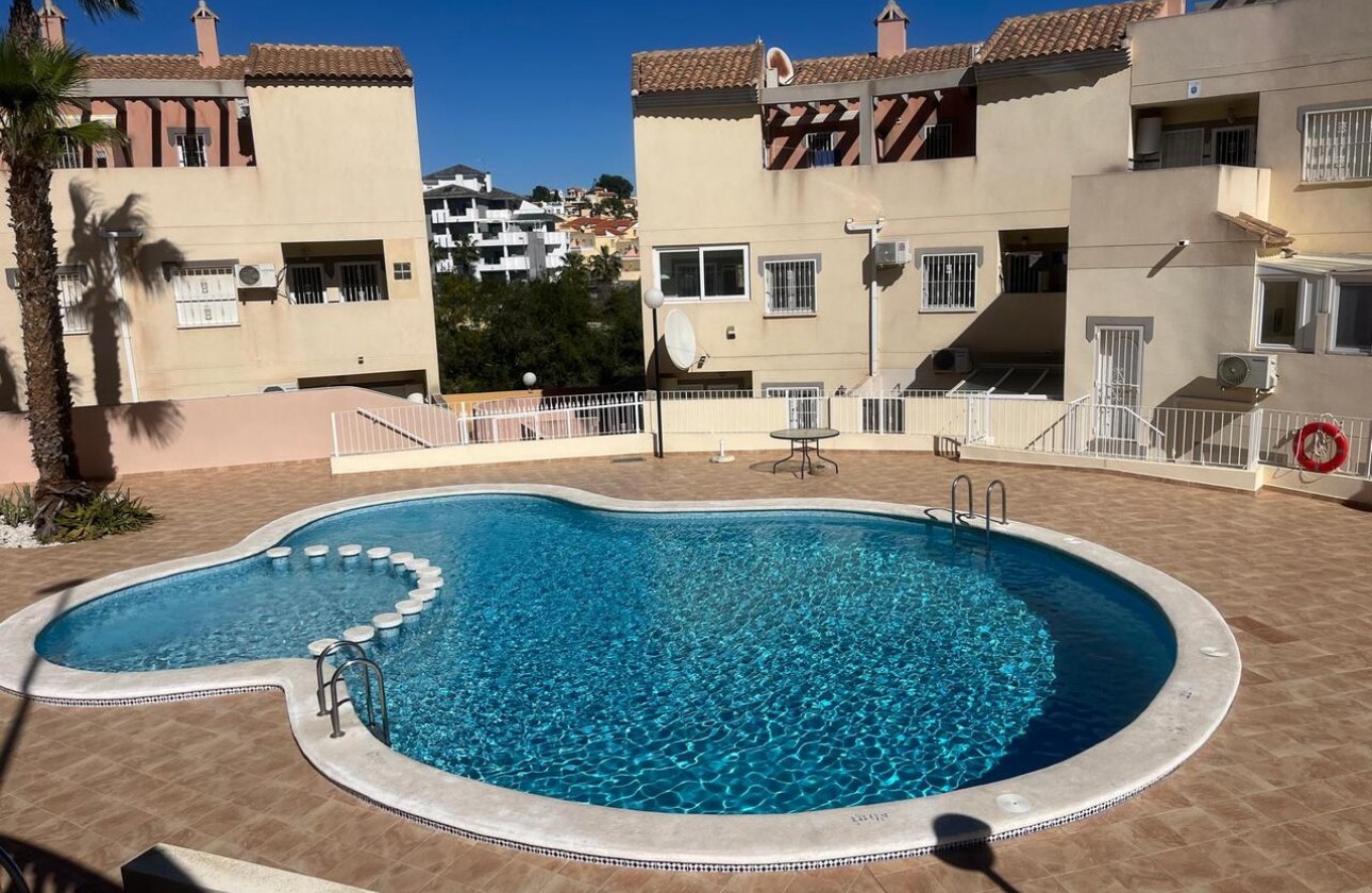Resale - Apartment / flat - Villamartin