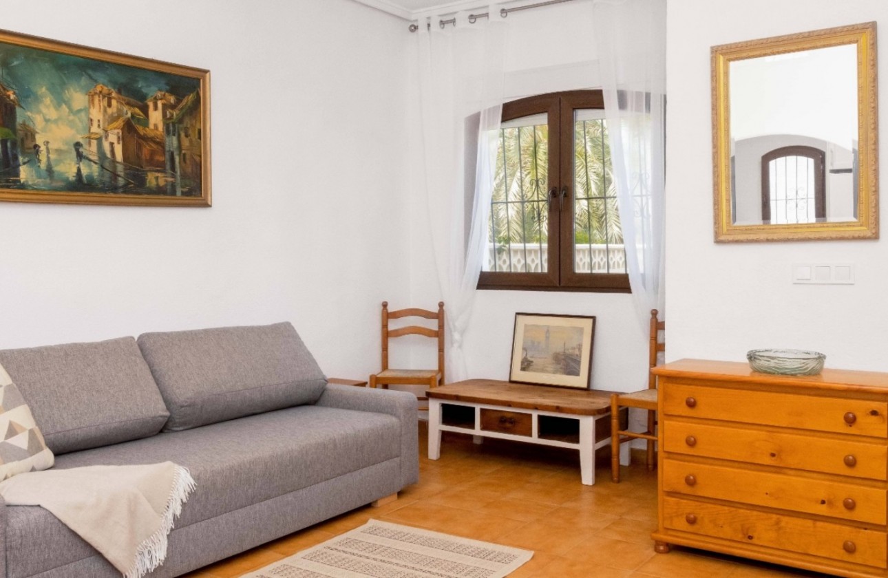 Reventa - Chalet - Orihuela Costa - La Zenia