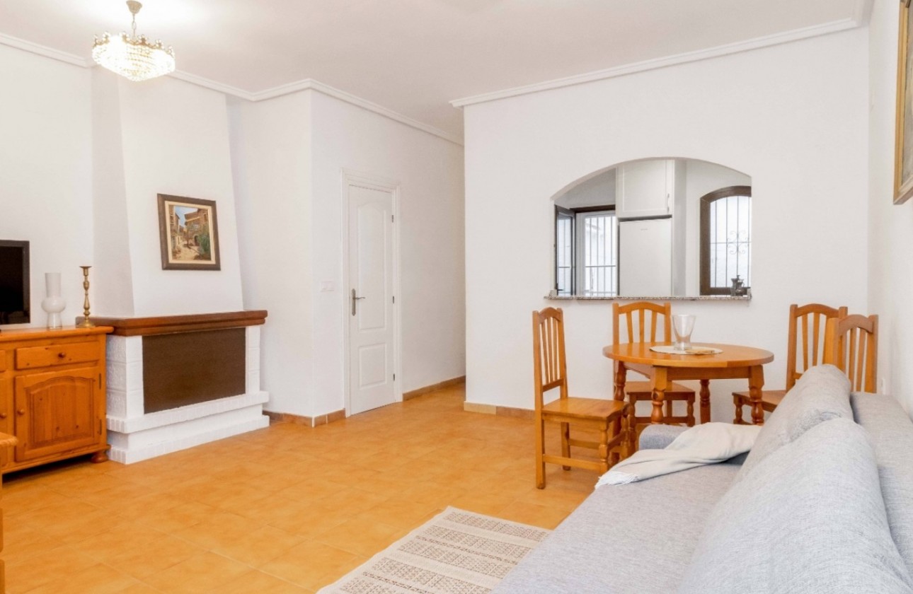 Reventa - Chalet - Orihuela Costa - La Zenia