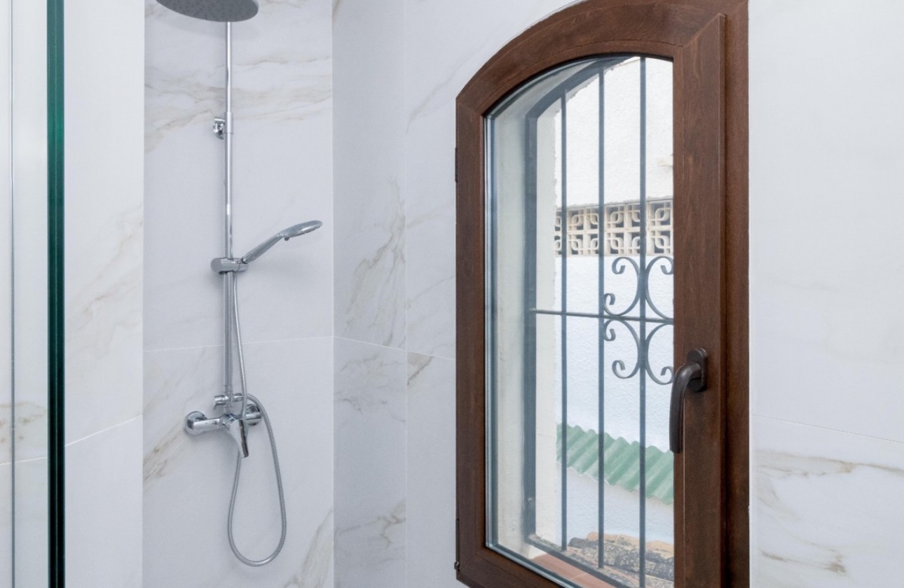 Reventa - Chalet - Orihuela Costa - La Zenia