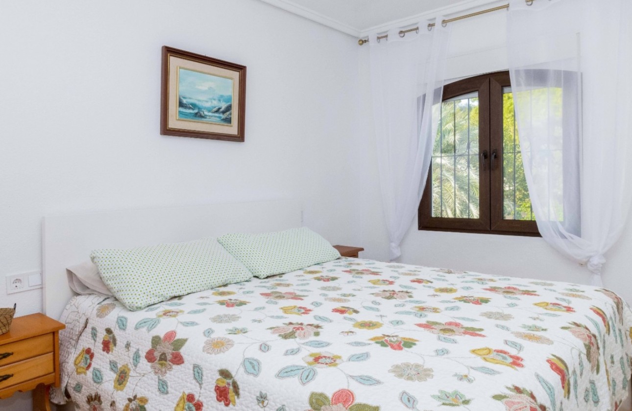 Reventa - Chalet - Orihuela Costa - La Zenia