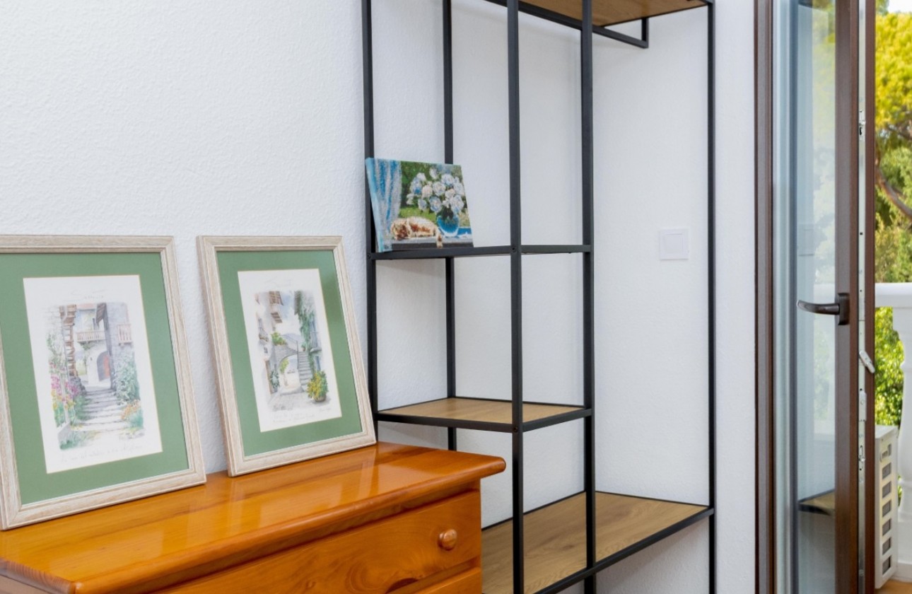 Reventa - Chalet - Orihuela Costa - La Zenia