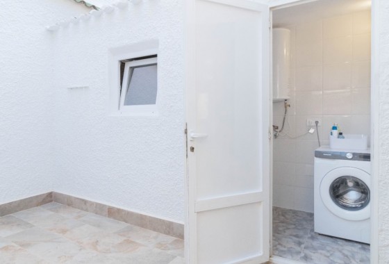 Resale - Villa - Orihuela Costa - La Zenia- Orihuela costa