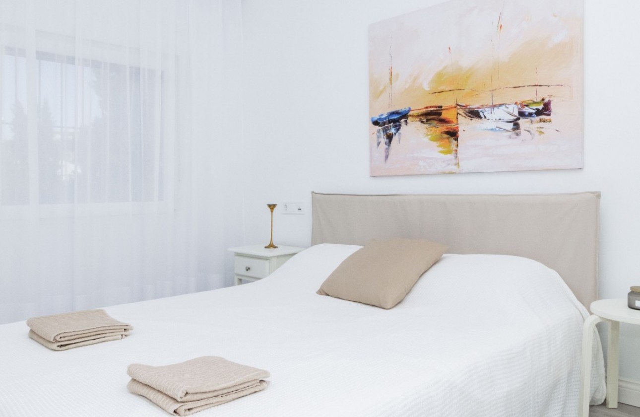 Resale - Villa - Orihuela Costa - La Zenia- Orihuela costa