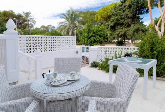 Resale - Villa - Orihuela Costa - La Zenia- Orihuela costa