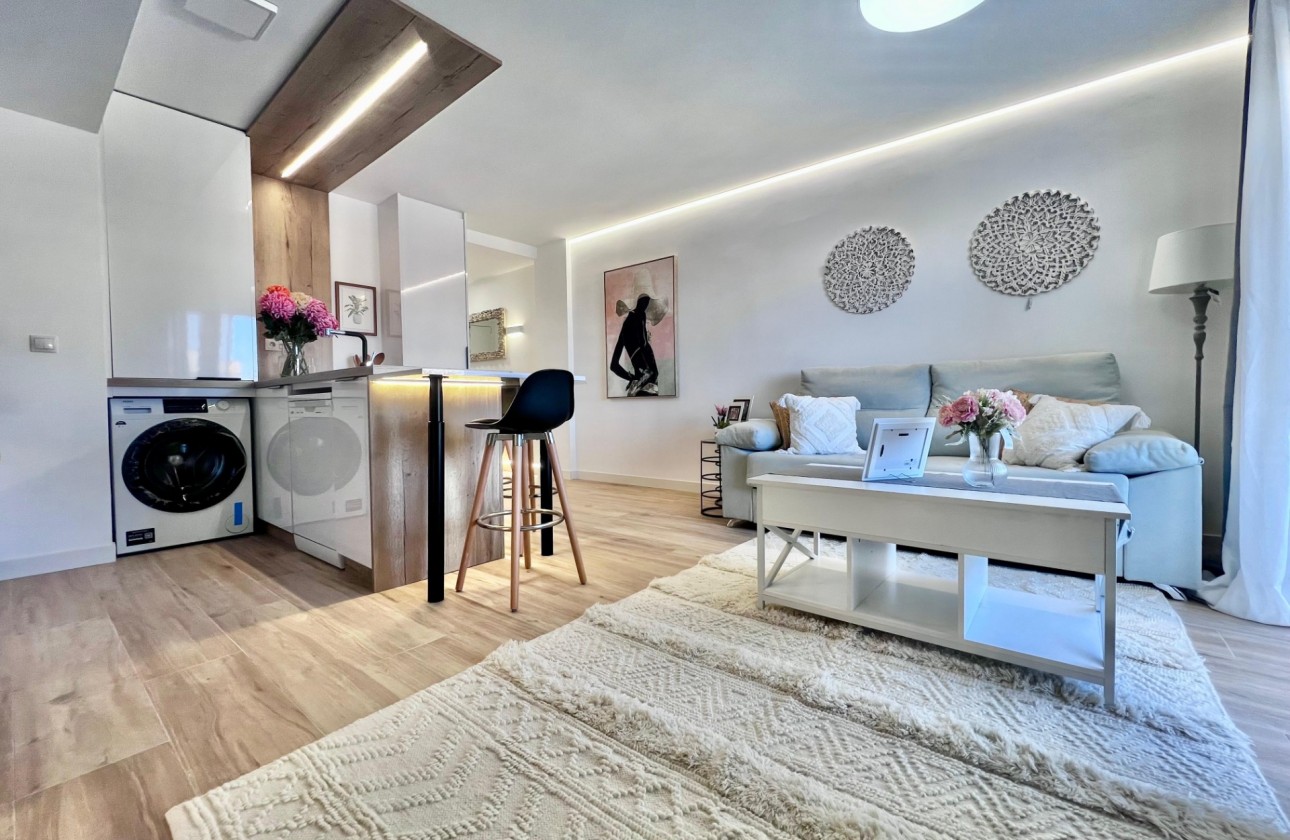 Revente - Appartement - Torrevieja - Punta prima