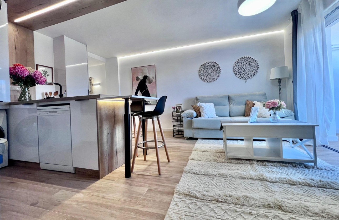 Revente - Appartement - Torrevieja - Punta prima