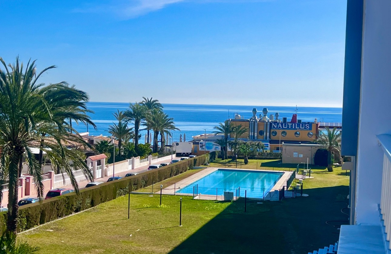 Revente - Appartement - Torrevieja - Punta prima