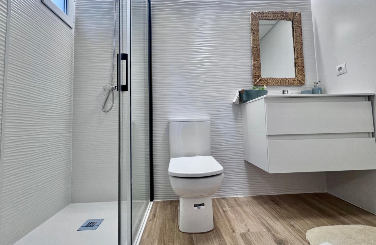 Revente - Appartement - Torrevieja - Punta prima