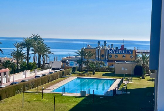 Revente - Appartement - Torrevieja - Punta prima