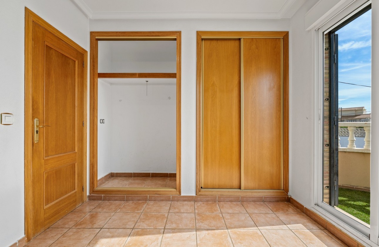 Revente - Villa - Orihuela Costa - Castillo de Don Juan