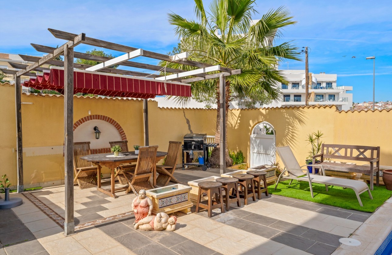 Revente - Villa - Orihuela Costa - Castillo de Don Juan