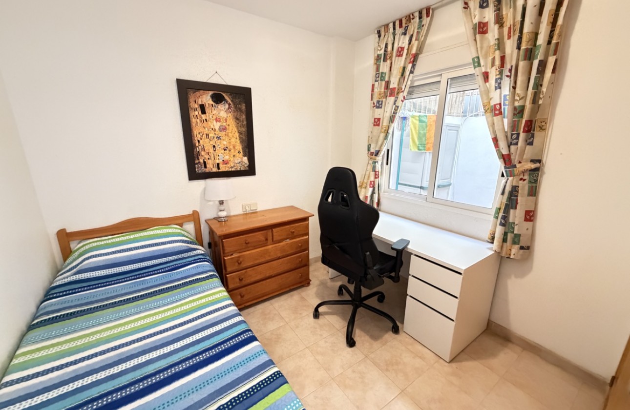 Resale - Apartment / flat - La Zenia