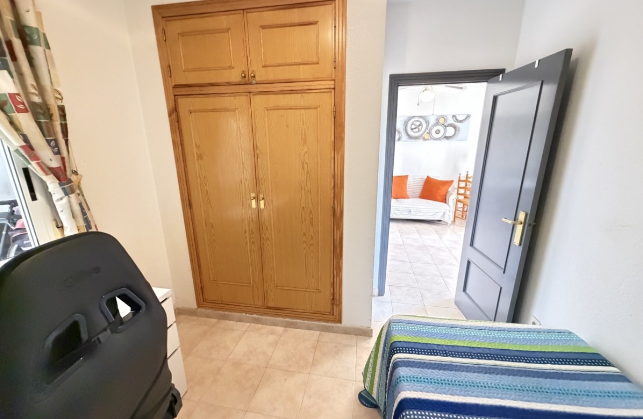 Resale - Apartment / flat - La Zenia