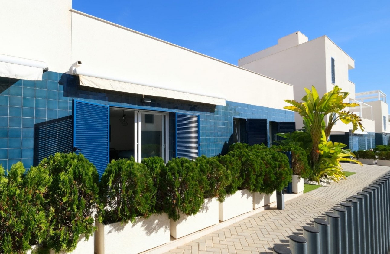 Reventa - Apartamento / piso - Playa Flamenca