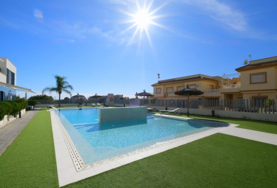 Reventa - Apartamento / piso - Playa Flamenca