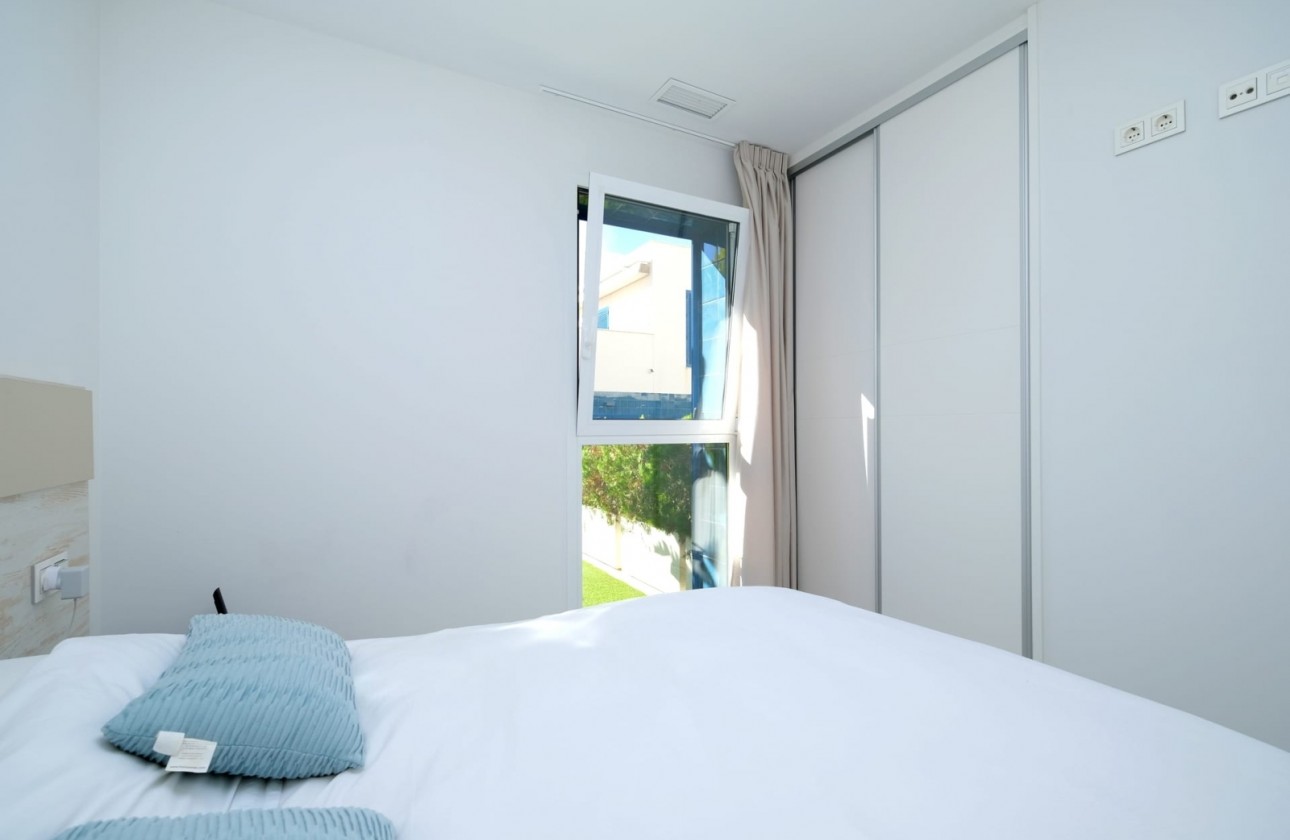 Reventa - Apartamento / piso - Playa Flamenca