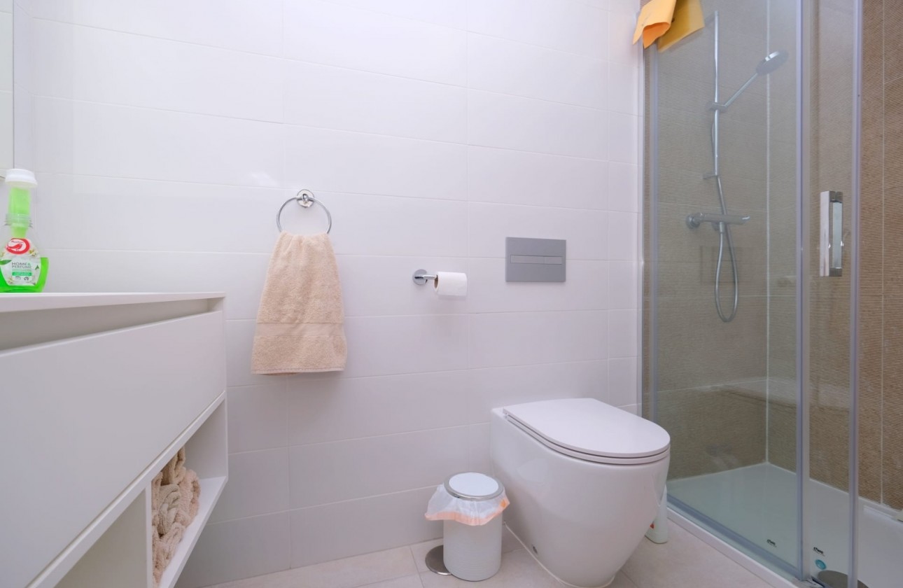 Reventa - Apartamento / piso - Playa Flamenca