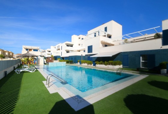 Reventa - Apartamento / piso - Playa Flamenca