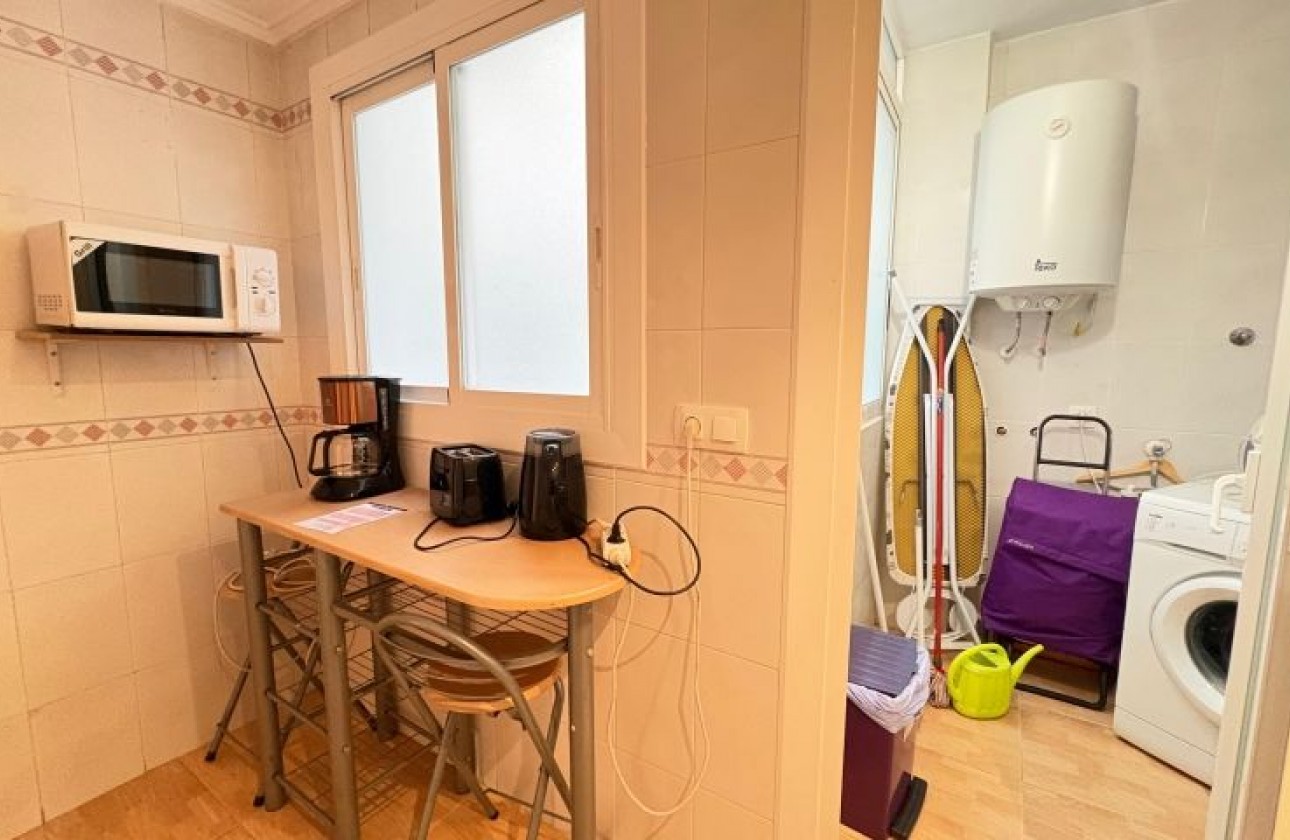 Reventa - Apartamento / piso - Torrevieja - torrevieja