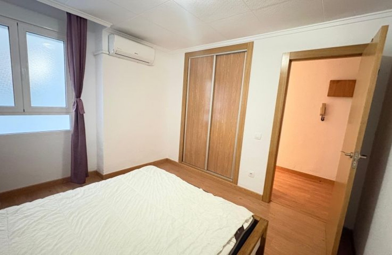 Reventa - Apartamento / piso - Torrevieja - torrevieja