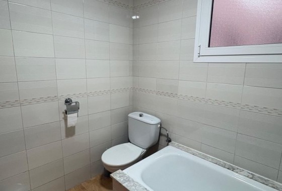 Reventa - Apartamento / piso - Torrevieja - torrevieja