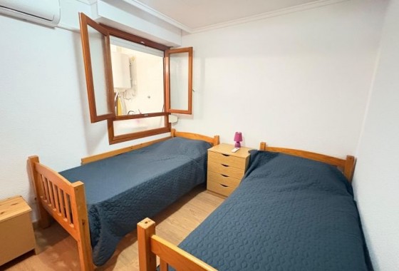 Reventa - Apartamento / piso - Torrevieja - torrevieja