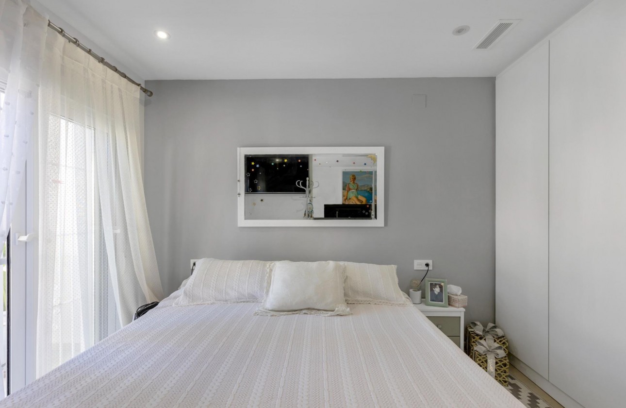 Revente - Bungalow - Guardamar del Segura - Urbanizaciones