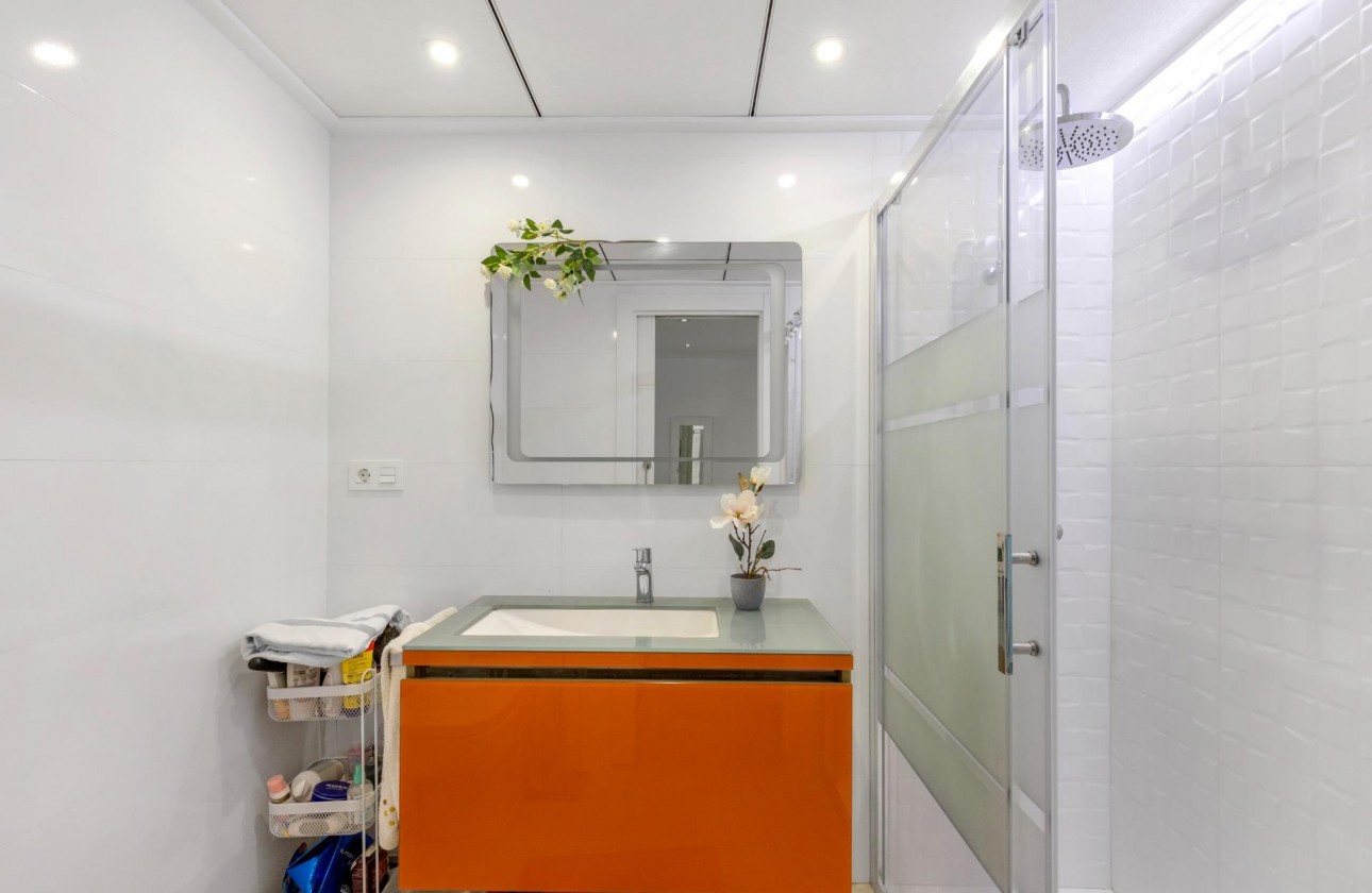 Revente - Bungalow - Guardamar del Segura - Urbanizaciones