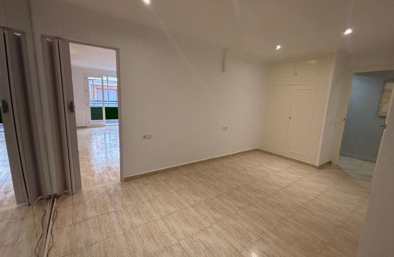 Reventa - Apartamento / piso - Torrevieja - torrevieja