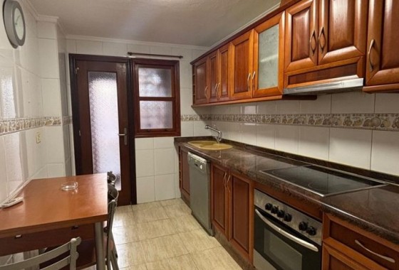 Reventa - Apartamento / piso - Torrevieja - torrevieja