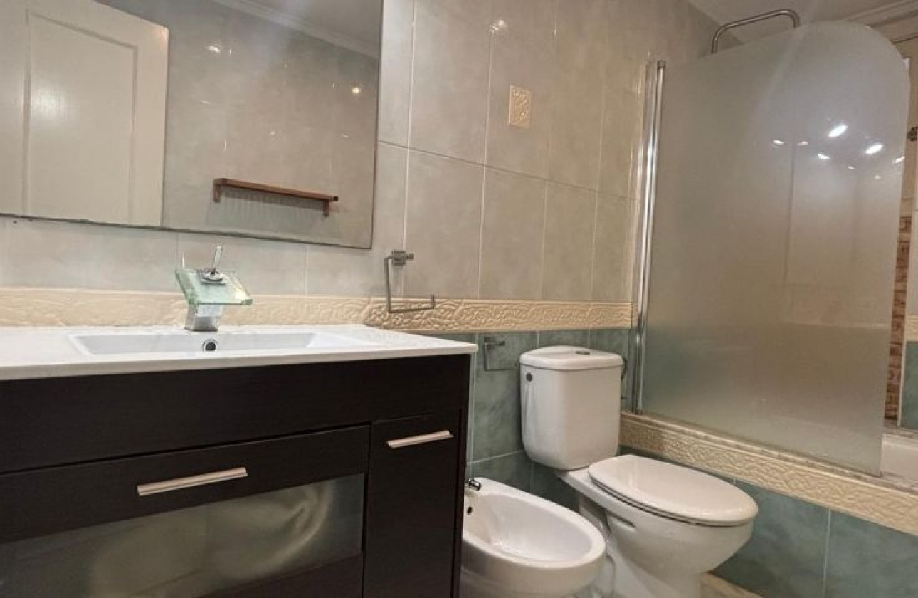 Reventa - Apartamento / piso - Torrevieja - torrevieja