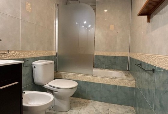Reventa - Apartamento / piso - Torrevieja - torrevieja