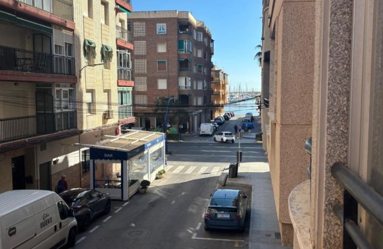 Reventa - Apartamento / piso - Torrevieja - torrevieja