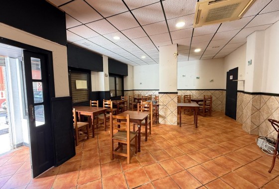 Reventa - Comercial - Torrevieja - Estacion de autobuses