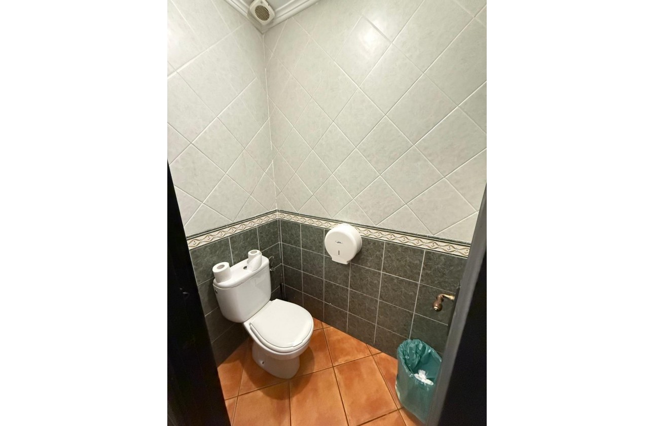 Reventa - Comercial - Torrevieja - Estacion de autobuses