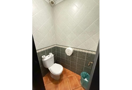 Reventa - Comercial - Torrevieja - Estacion de autobuses