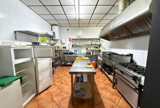 Reventa - Comercial - Torrevieja - Estacion de autobuses