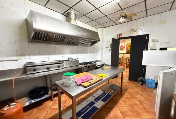 Reventa - Comercial - Torrevieja - Estacion de autobuses