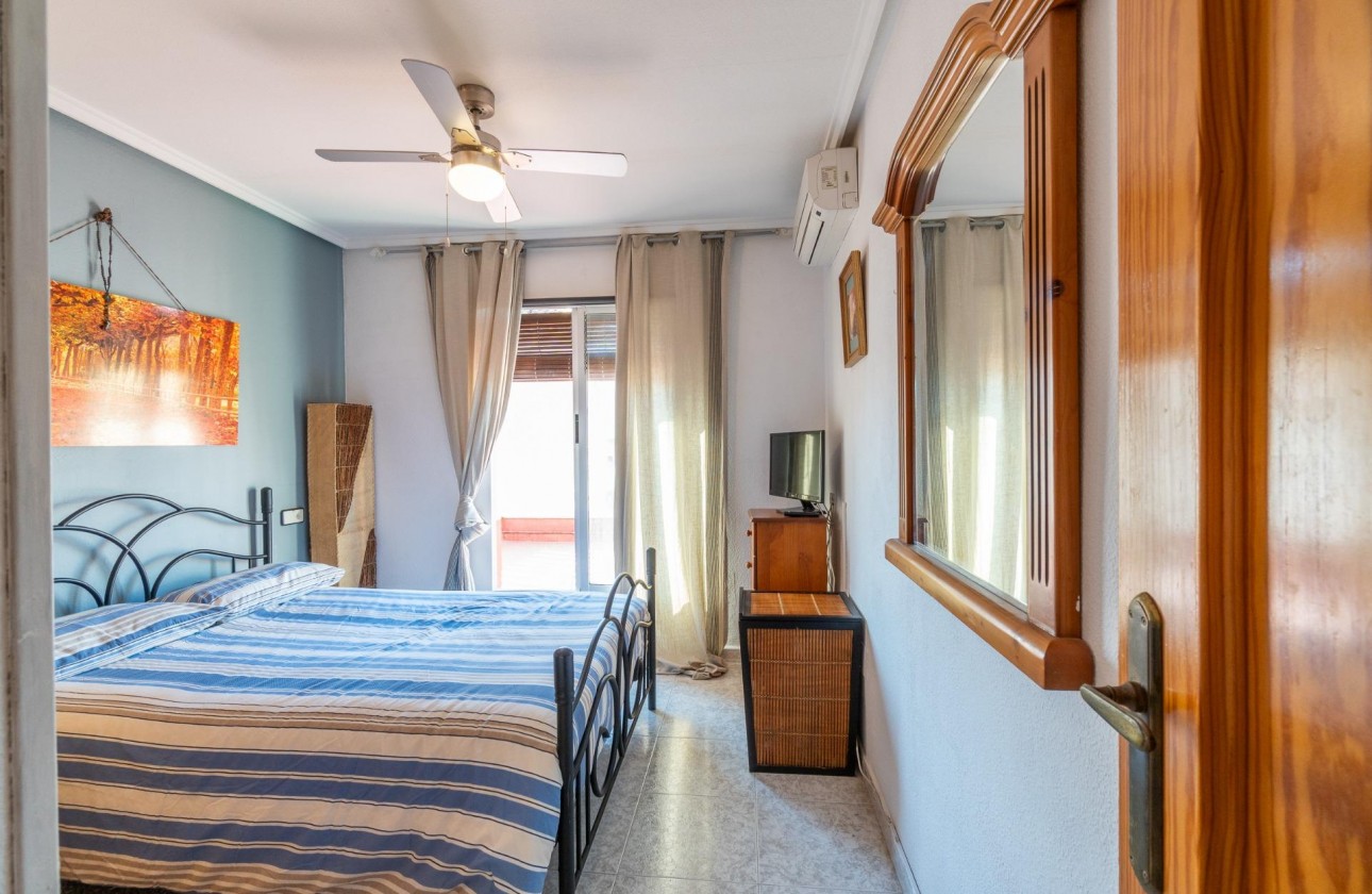 Resale - Villa - Torrevieja - Los Balcones - Los Altos del Edén