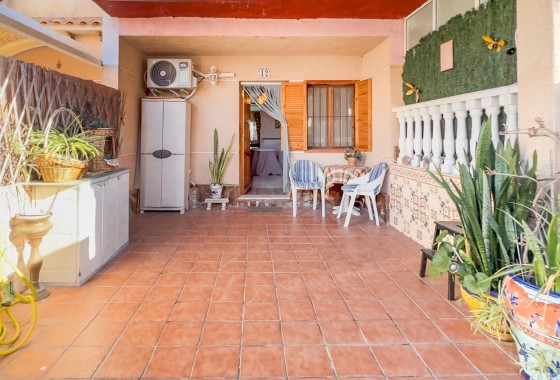 Resale - Villa - Torrevieja - Los Balcones - Los Altos del Edén